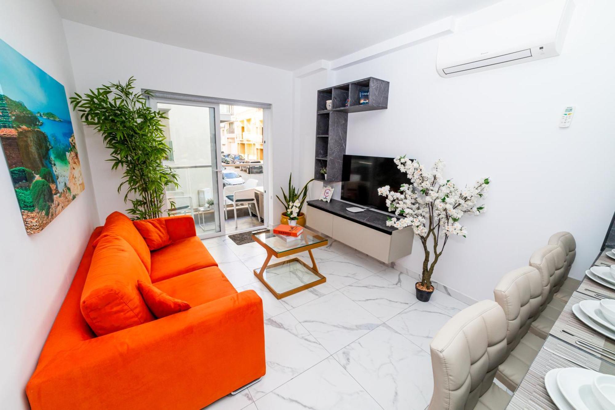 Sea Breeze, Spacious 2-Bedroom Lux Seaside Apartments St. Paul's Bay Esterno foto